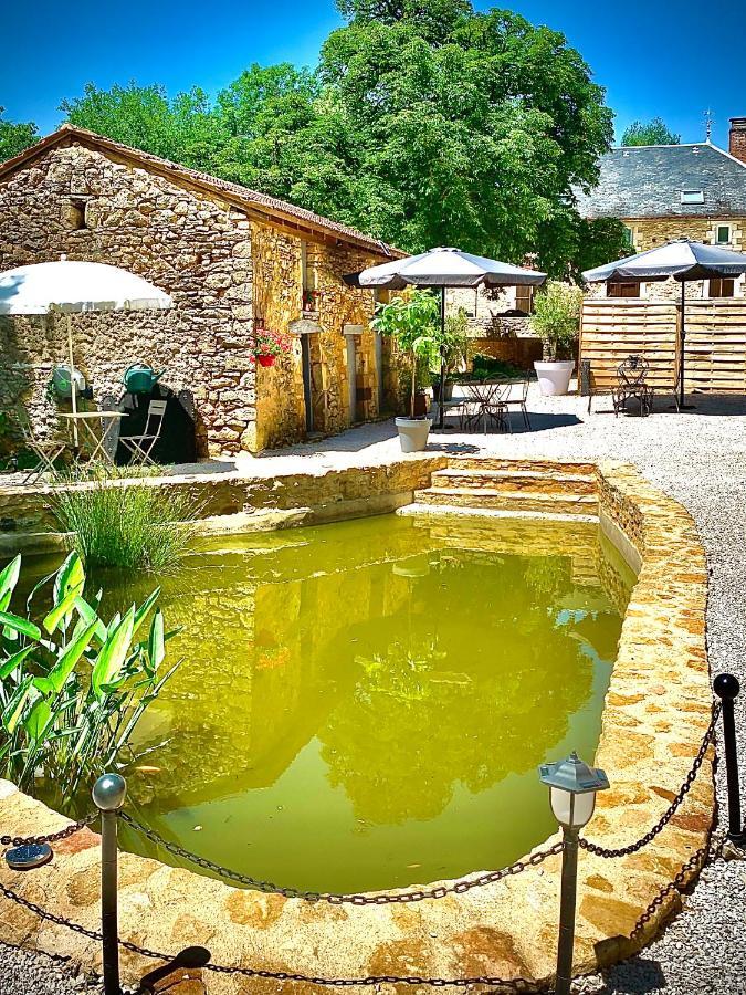 La Biche Au Bois Piscine Chauffee Jacuzzi